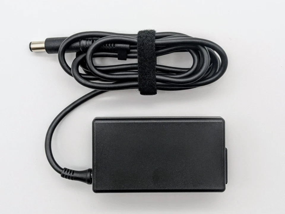 HP Big pin 65W laptop charger Original 